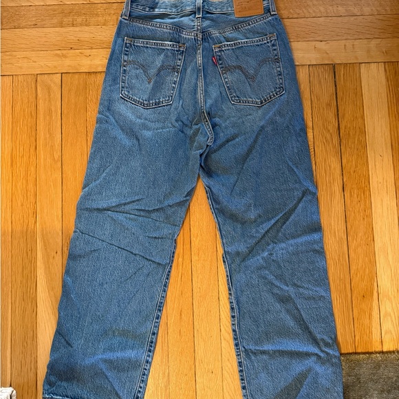 Levi's Ribcage Straight Jeans - Picture 2 of 2